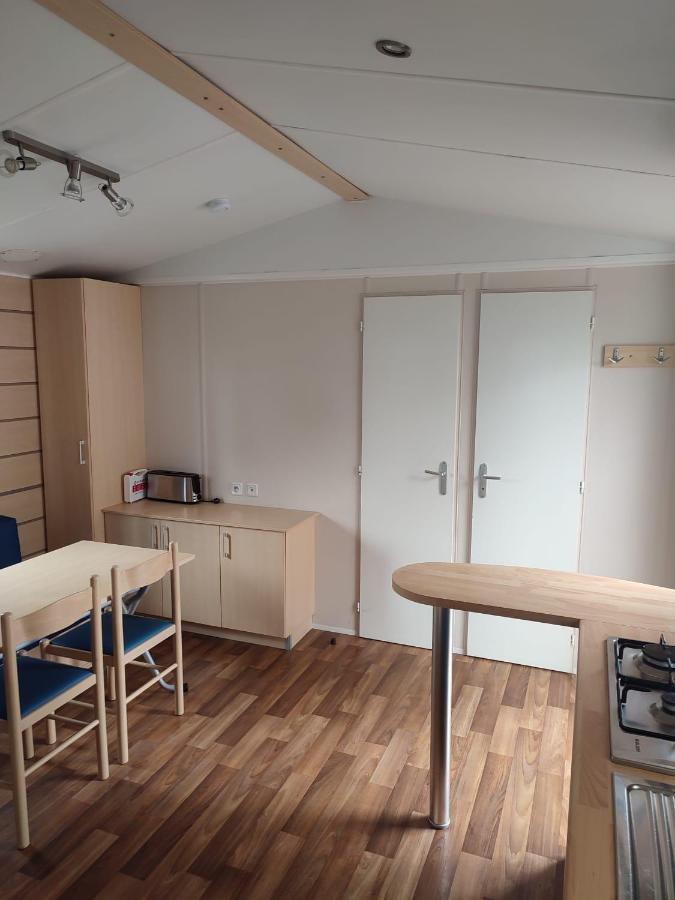 Mobil-Home Alsace Biesheim ภายนอก รูปภาพ
